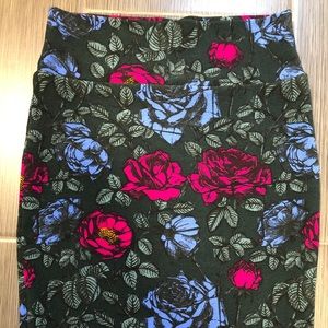 Lularoe floral Cassie skirt small